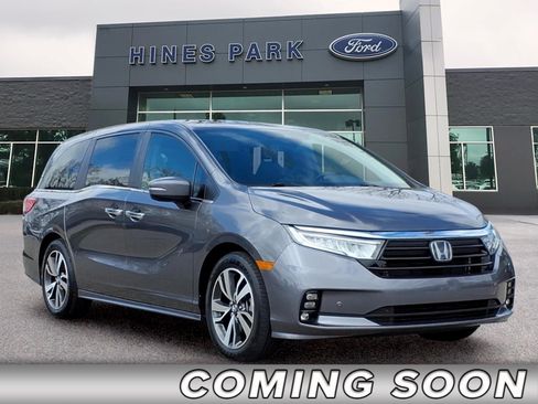 Used 2022 Honda Odyssey Touring image 1