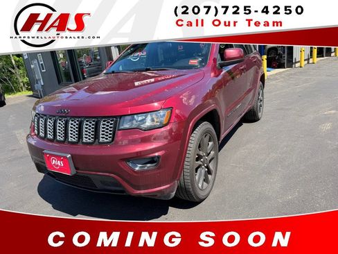 Used 2021 Jeep Grand Cherokee Laredo X AWD/4WD image 1