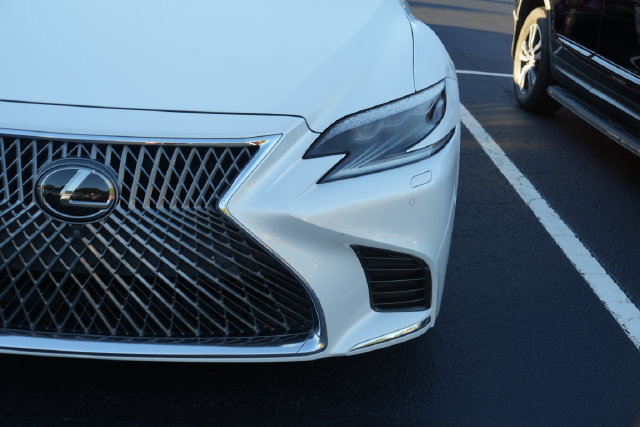 Used 2019 Lexus LS 500 w/ Interior Upgrade Package RWD image 7