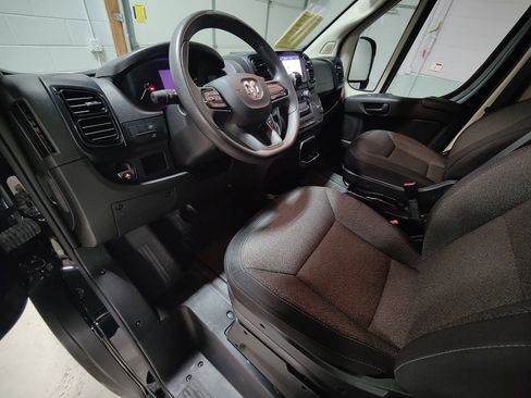 Used 2022 RAM ProMaster 2500 image 24