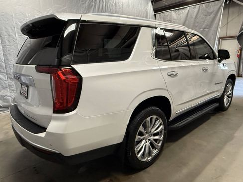 Used 2023 GMC Yukon Denali w/ LPO, Floor Liner Package AWD/4WD image 6