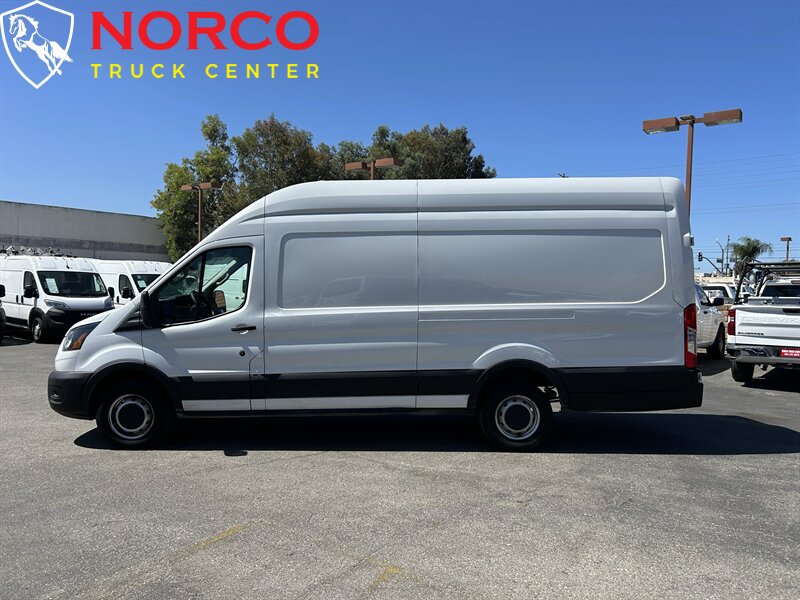 Used 2023 Ford Transit 250 148 High Roof Extended w/ Load Area Protection Package RWD image 5