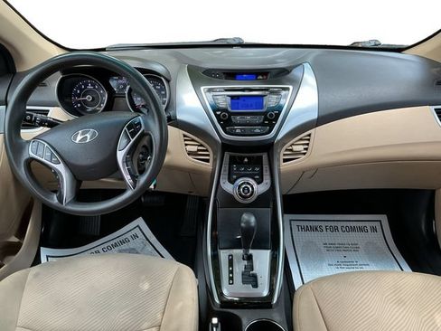 Used 2013 Hyundai Elantra GLS w/ Preferred Pkg FWD image 10