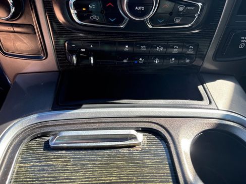 Used 2018 RAM 3500 Laramie Longhorn image 27