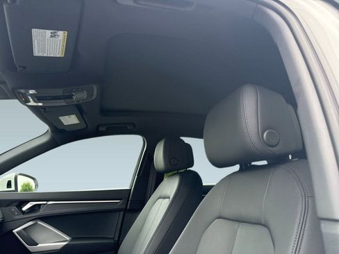 New 2025 Audi Q3 2.0T Premium image 15