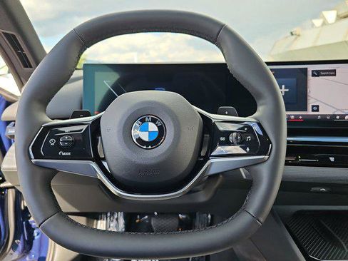 Used 2024 BMW 530i w/ Premium Package image 18