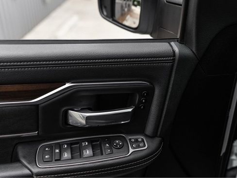 Used 2024 RAM 2500 Laramie w/ Safety Group AWD/4WD image 18