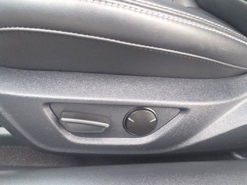 Used 2025 Ford Mustang Premium RWD image 22