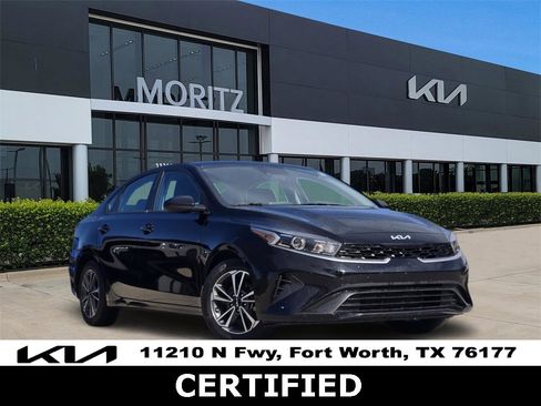 Certified 2024 Kia Forte LXS image 1