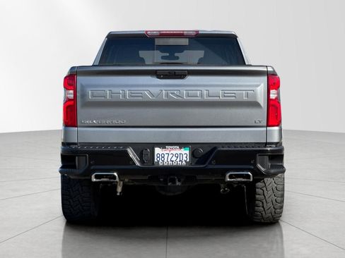 Used 2021 Chevrolet Silverado 1500 LT Trail Boss w/ Convenience Package II image 4