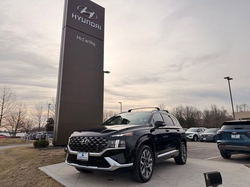 Used 2021 Hyundai Santa Fe Calligraphy image 1