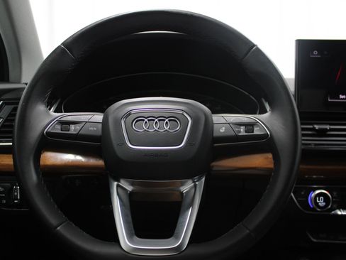 Used 2023 Audi Q5 2.0T Premium w/ Convenience Package AWD/4WD image 30