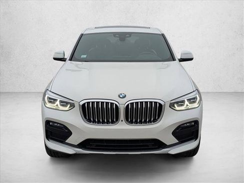 Used 2021 BMW X4 xDrive30i w/ Executive Package image 2