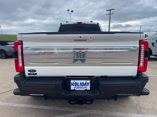 Used 2024 Ford F350 King Ranch w/ FX4 Off-Road Package AWD/4WD image 8