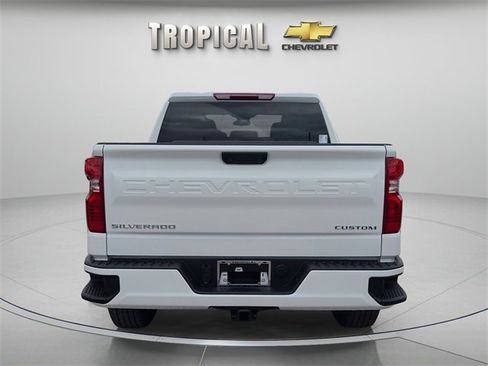 New 2026 Chevrolet Silverado 1500 Custom image 4