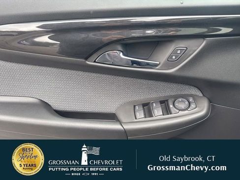 New 2026 Chevrolet TrailBlazer LT w/ LT Cold Weather Package FWD image 9
