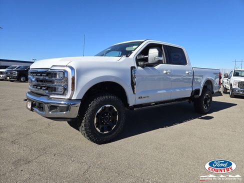 New 2026 Ford F250 XLT w/ XLT Premium Package image 2