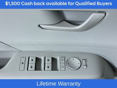 New 2026 Hyundai Kona SE image 17