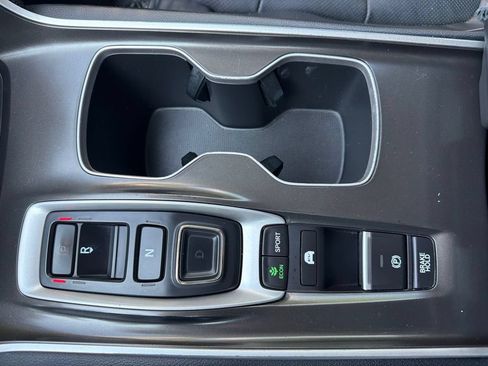 Used 2018 Honda Accord EX-L image 29