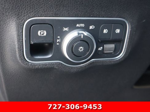 Certified 2023 Mercedes-Benz GLB 250 w/ Premium Package image 25