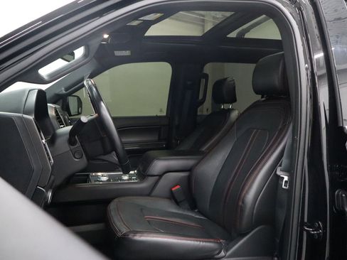 Certified 2020 Ford Expedition Limited image 13