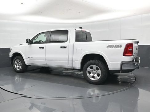 Used 2025 RAM 1500 Big Horn AWD/4WD image 31
