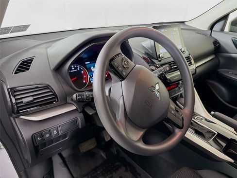 Used 2024 Mitsubishi Eclipse Cross Ralliart AWD/4WD image 9