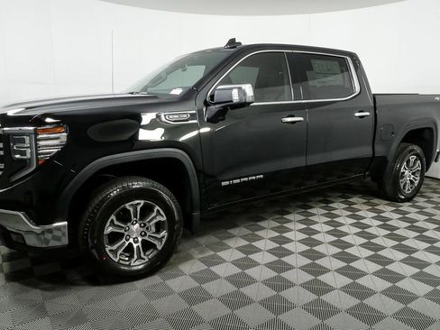 New 2026 GMC Sierra 1500 SLT w/ SLT Convenience Package image 2