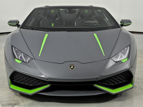 Used 2016 Lamborghini Huracan LP 610-4 AWD/4WD image 4