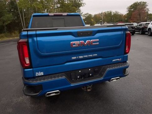 Used 2022 GMC Sierra 1500 AT4 w/ AT4 Preferred Package image 6