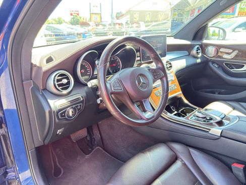 Used 2018 Mercedes-Benz GLC 300 4MATIC image 10