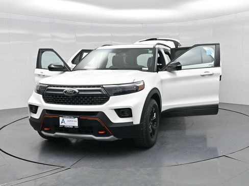 Used 2023 Ford Explorer Timberline w/ Timberline Technology Package AWD/4WD image 39