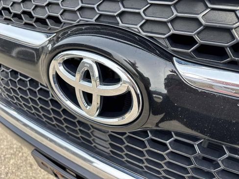 Used 2010 Toyota RAV4 Limited image 35