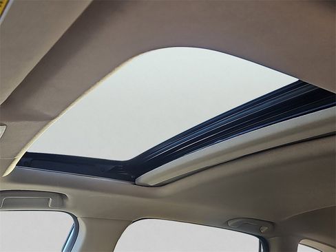 Used 2020 Honda CR-V EX image 15