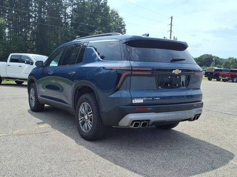Used 2026 Chevrolet Traverse LT AWD/4WD image 16