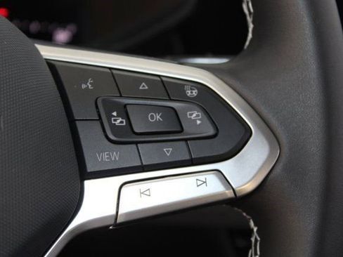 Used 2024 Volkswagen Taos S image 22