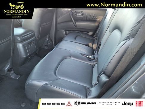 Used 2024 Nissan Armada SV RWD image 17