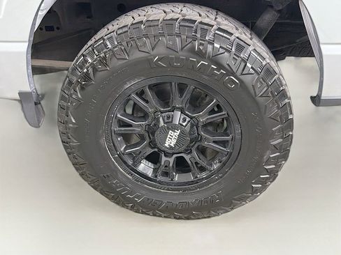 Used 2022 Ford F150 XLT AWD/4WD image 29