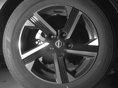 Used 2025 Nissan Sentra SV FWD image 15