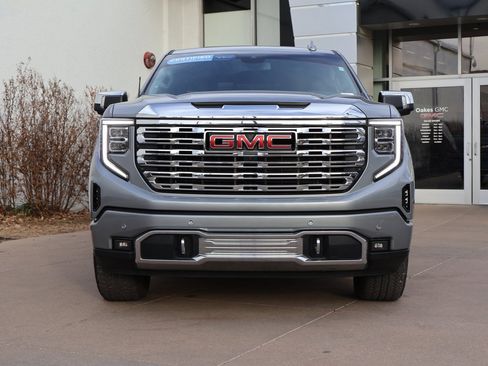 Certified 2024 GMC Sierra 1500 Denali image 3