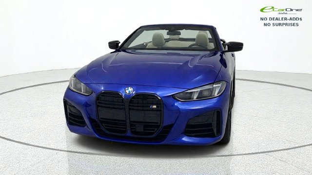Used 2026 BMW M440i Convertible RWD image 2