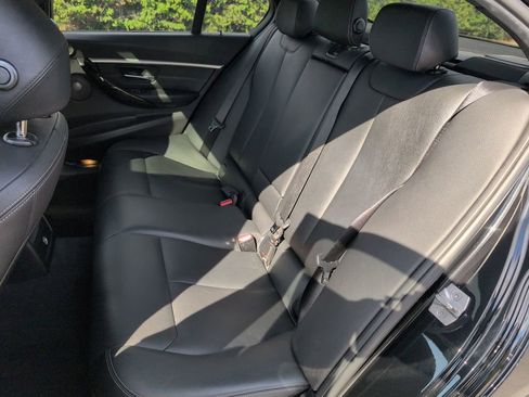 Used 2017 BMW 328d Sedan image 25