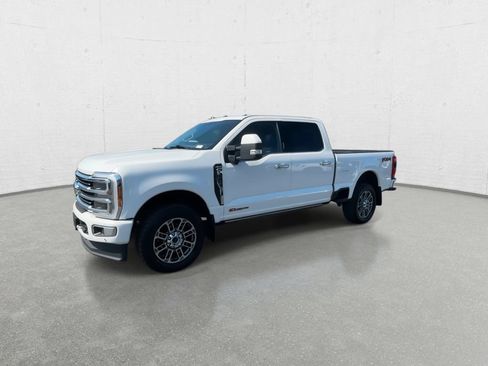 Used 2023 Ford F350 Limited w/ FX4 Off-Road Package AWD/4WD image 4