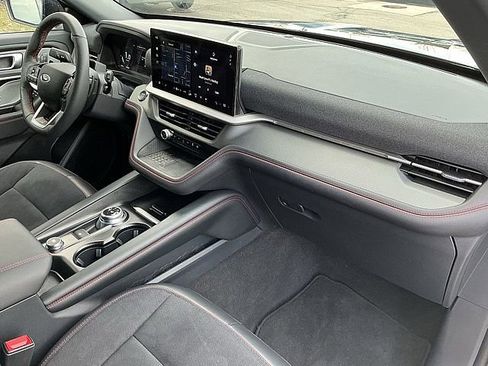 Used 2025 Ford Explorer ST w/ Sun And Sound Package image 21