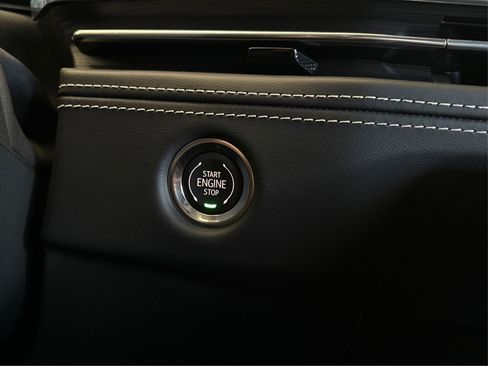 New 2026 Cadillac Escalade ESV Platinum Sport w/ LPO, ONYX Package image 26