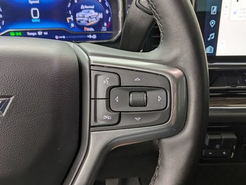 Used 2024 Chevrolet Silverado 1500 RST w/ Z71 Off-Road Package AWD/4WD image 31