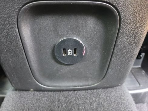 Used 2025 Ford Escape ST-Line FWD image 21