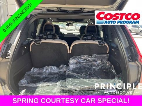 New 2026 Volvo XC90 B6 Plus w/ Protection Package Premier AWD/4WD image 28