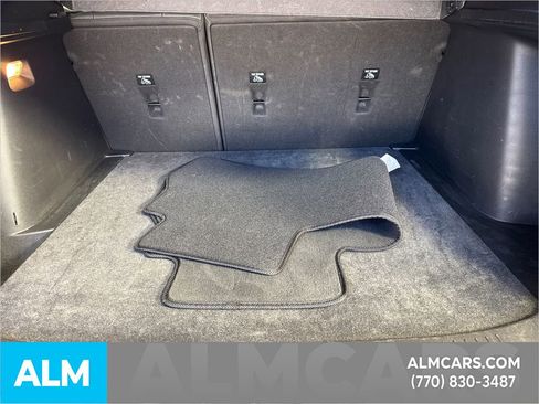 Used 2025 Chevrolet Trax LT w/ LT Convenience Package image 21