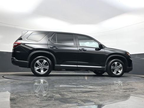 Used 2023 Honda Pilot EX-L image 34